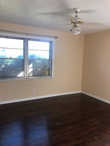 Building Photo - 1042 Fannin St
