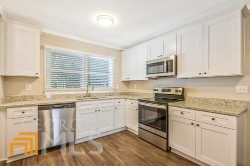 Building Photo - 3462 Calumet Rd