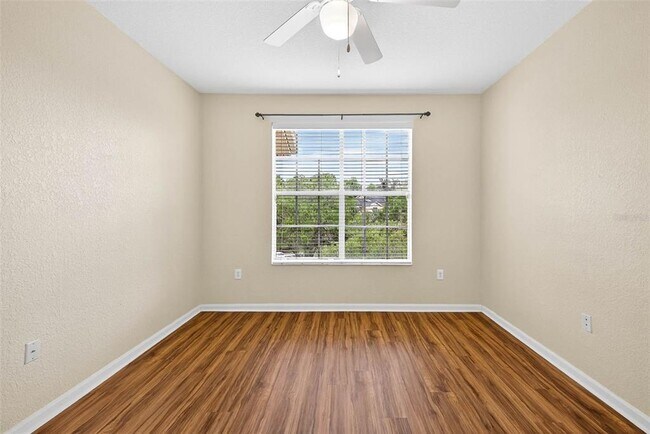 Building Photo - 5125 Palm Springs Blvd