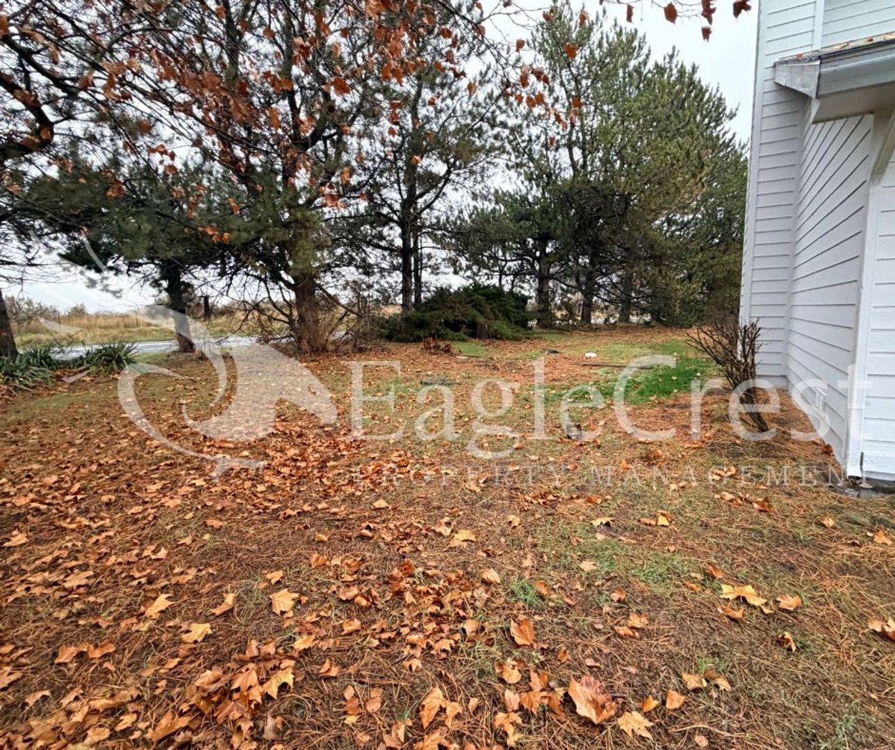 Building Photo - Renovated 3 Bedroom 2.5 Bath Country Home with Mountain Views & Wrap Around Porch!!