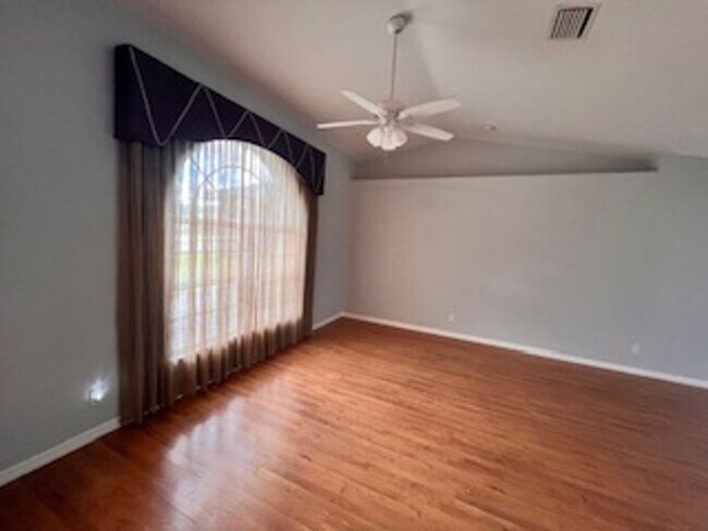 Building Photo - Annual DEEP CREEK Rental - 3/2/2