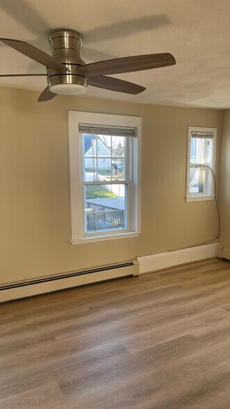 Building Photo - 68 High St