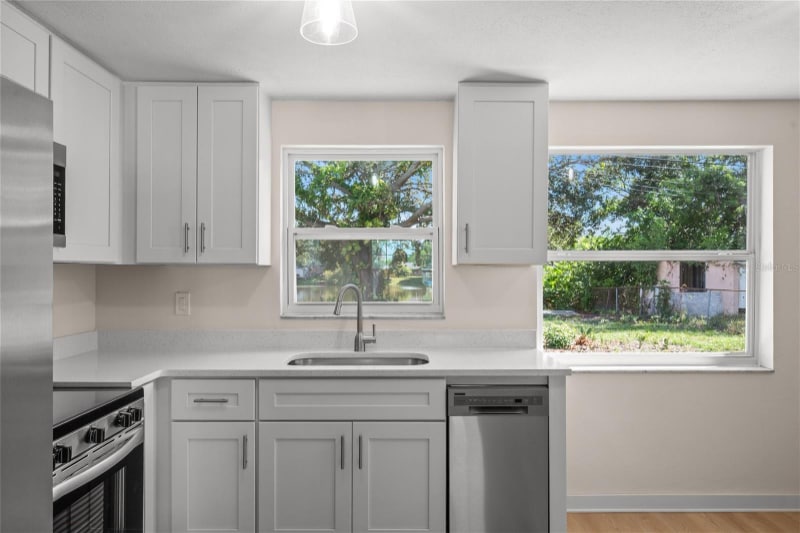 Building Photo - 9049 Orchid Dr