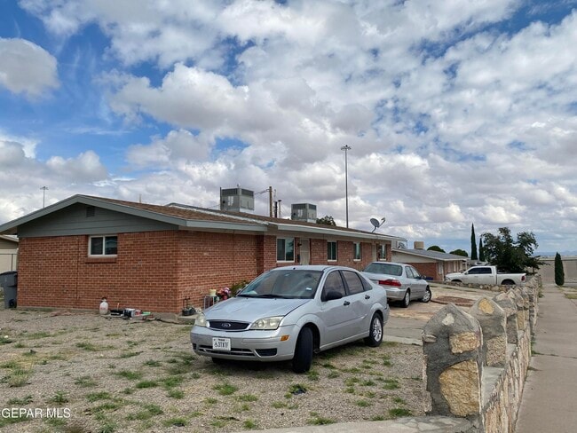 Building Photo - 4201 Edgar Park Ave