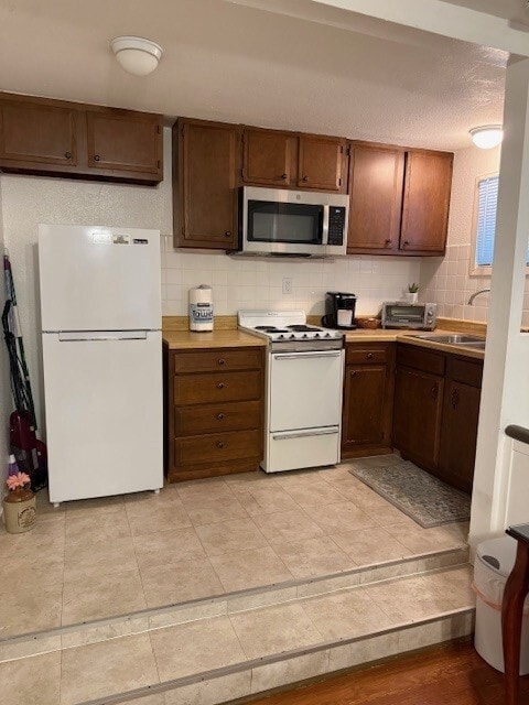 Building Photo - 2605 Avenue O 1/2