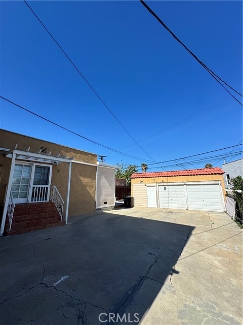 Building Photo - 1046 S Citrus Ave