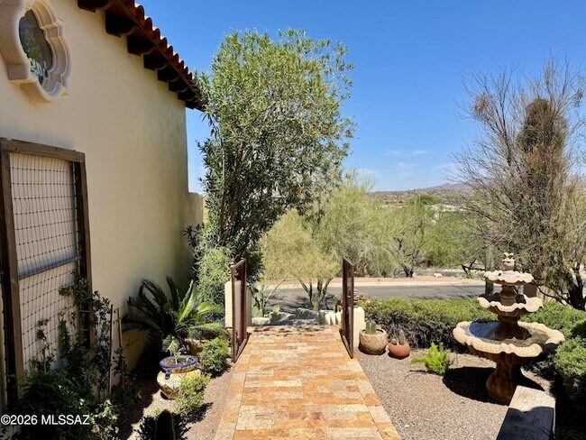 Building Photo - 10414 N Gold Canyon Pl
