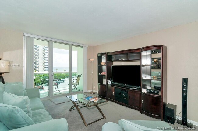 Building Photo - 3801 S Ocean Dr