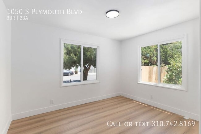 Building Photo - 1050 S Plymouth Blvd
