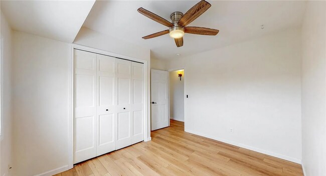 Building Photo - Stunning 5Bed 3.5Bath Modern Home on Spacious Lot in Quiet Boulder Cul-de-Sac