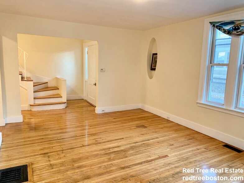 Building Photo - 20 Wadsworth St