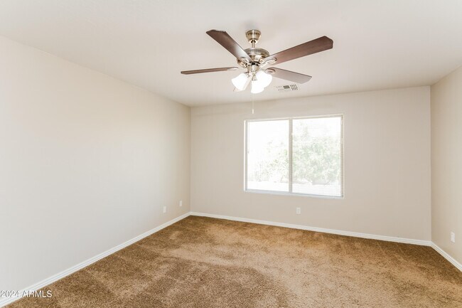 Building Photo - 17812 W Acapulco Ln