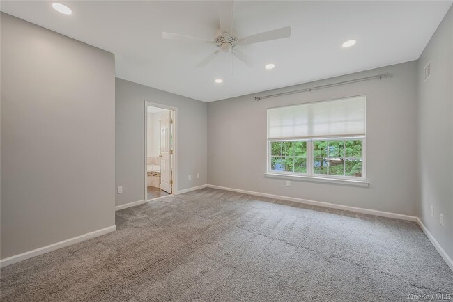Building Photo - 23 Terrace Ln