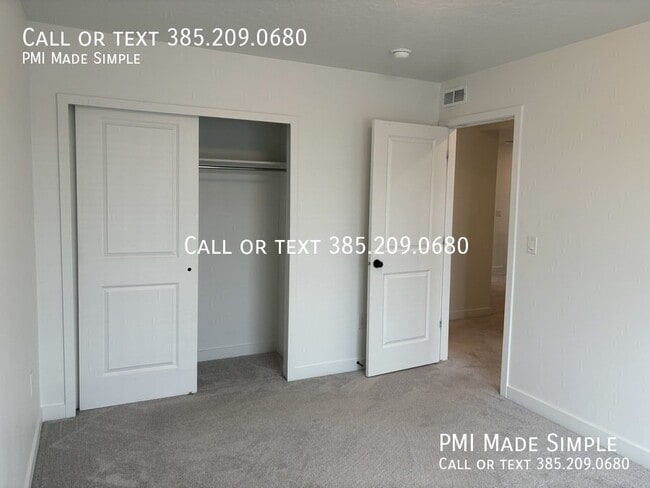 Building Photo - 4140 W Holbrook Way