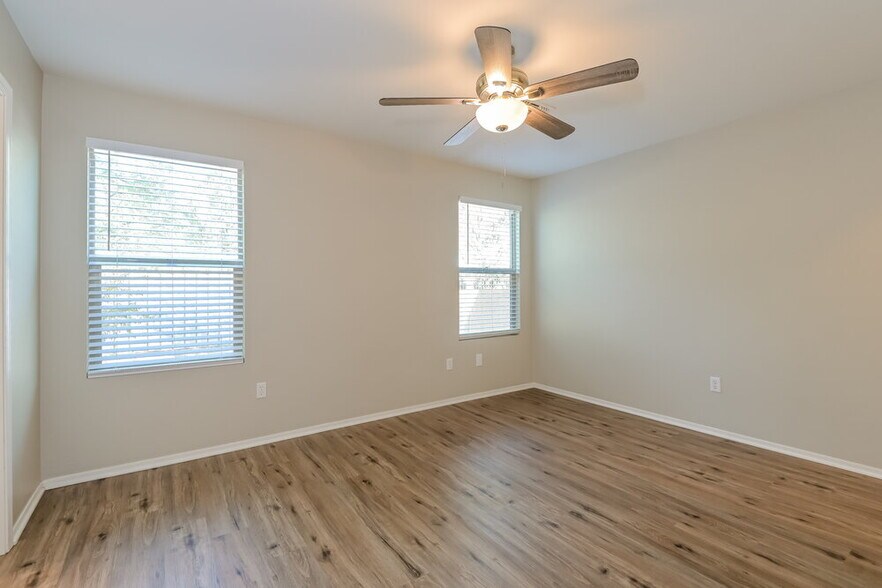 Building Photo - 12575 N Cottonseed Ln