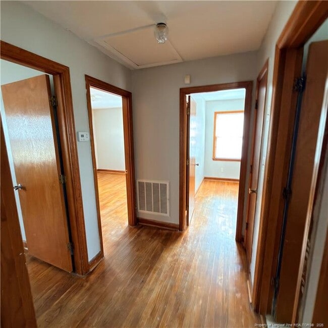 Building Photo - 5340 S Sumac Cir