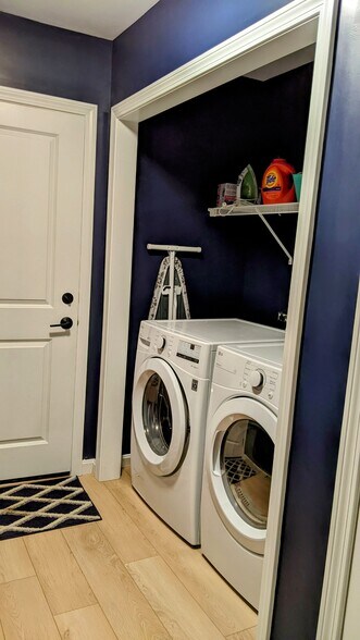 Building Photo - 307 Union St