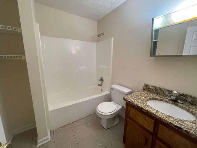 Building Photo - PRE-LEASING FOR AUGUST 7 2026!