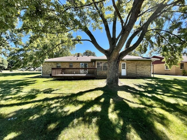 Building Photo - Four Bedroom Home in Grandville