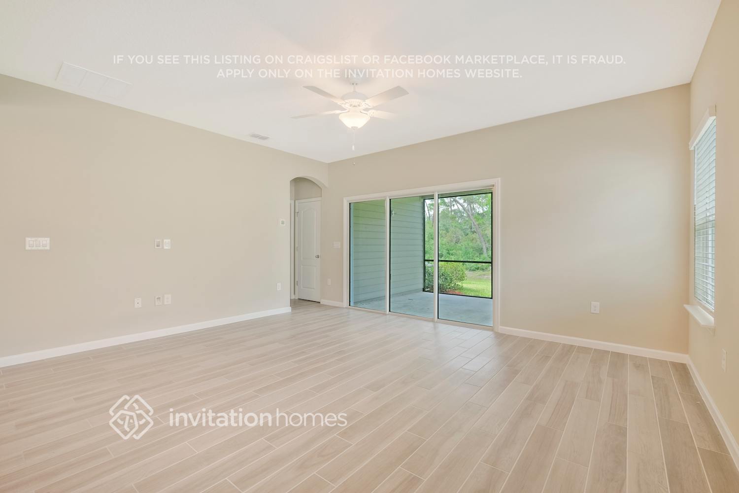 Building Photo - 423 Stone Arbor Ln