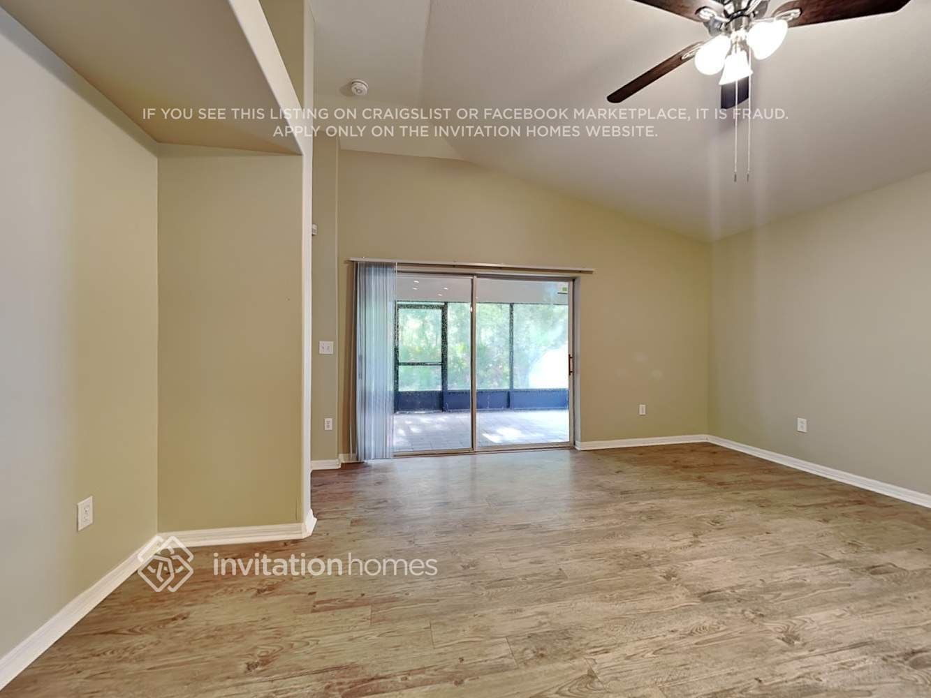 Building Photo - 12048 Fall Creek Ct
