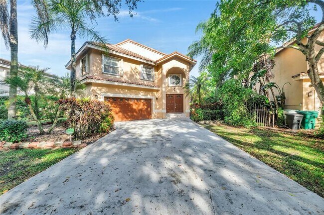 Building Photo - 5911 NW 59th Ave