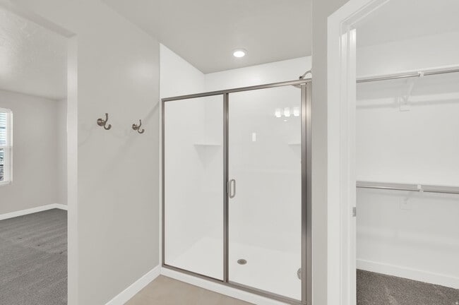 Building Photo - 128 E Geyser Ct