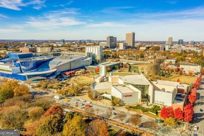 Building Photo - 3445 N Stratford Rd NE
