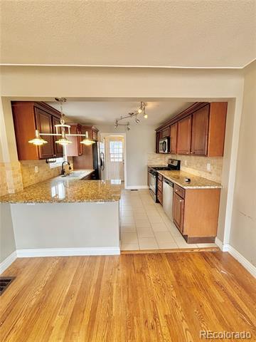 Building Photo - 4995 Vallejo St