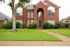 Building Photo - 4325 Palmdale Dr