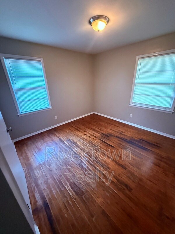 Building Photo - 1655 Vicky Ln