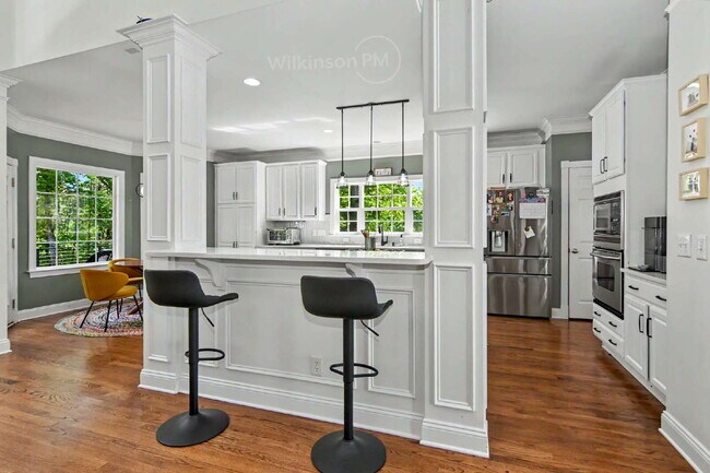 Building Photo - The Finest Furnished Upscale Executive Home, an Exquisite Luxury Rental, in Tega Cay for the Disc...