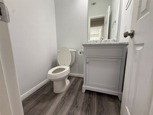 Building Photo - 7506 Stone Arbor Ln