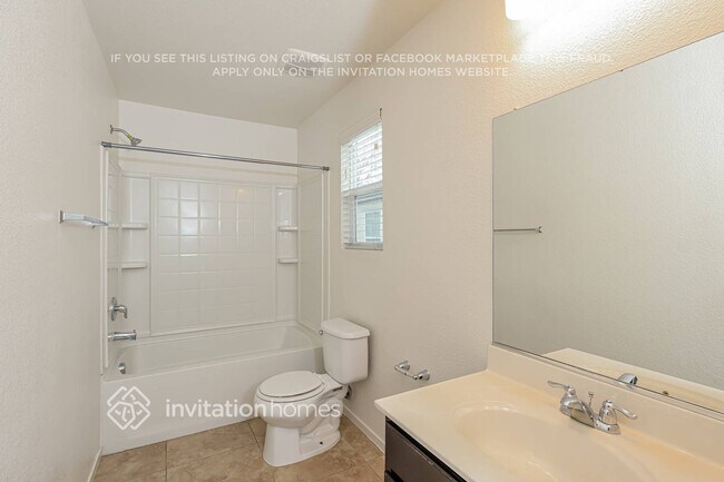 Building Photo - 8925 Robbins Rd