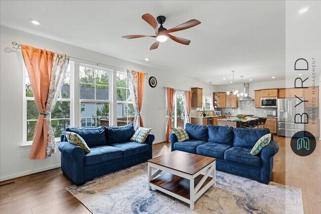 Building Photo - 18111 Jones Run Trl