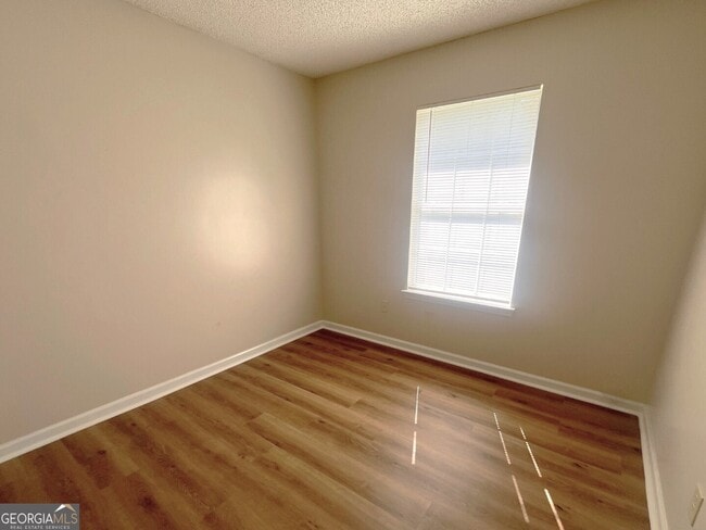 Building Photo - 167 Talbot Ct