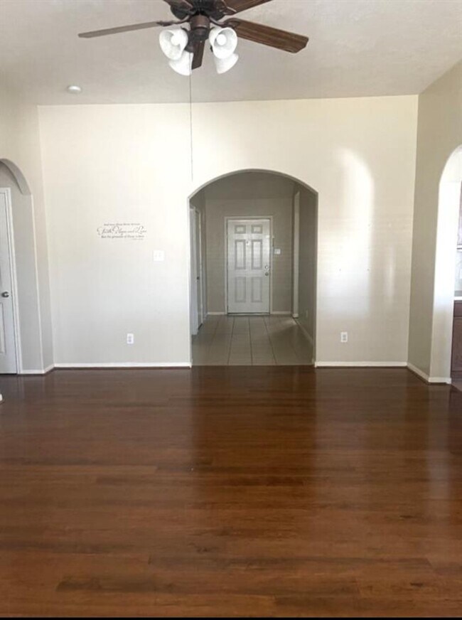 Building Photo - 21942 Gosling Cedar Pl