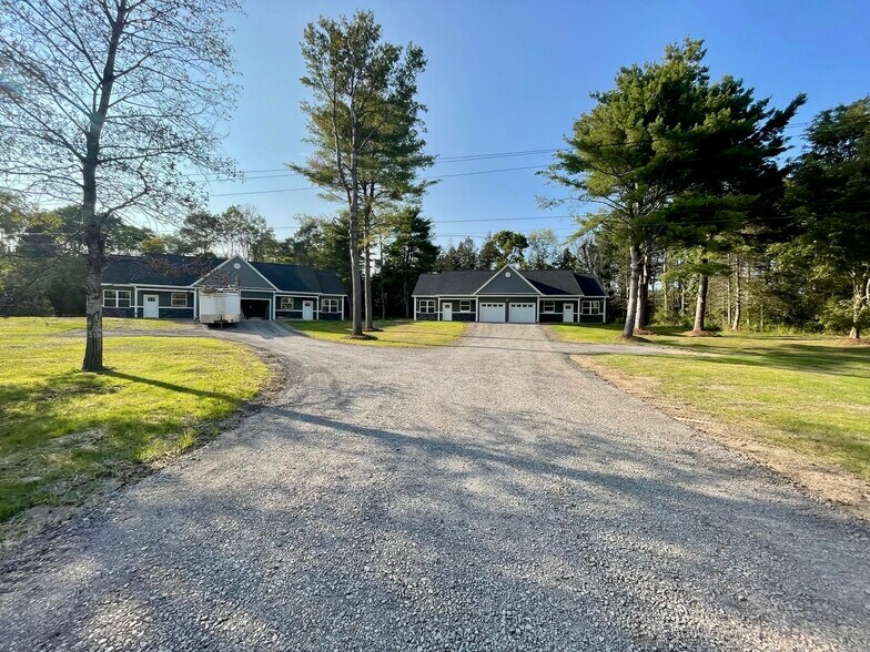 Building Photo - 338 Lower Creek Rd