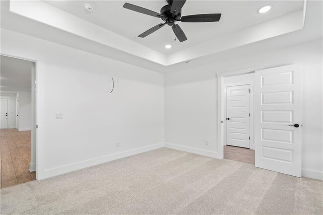 Building Photo - 4300 SW Adams Rd