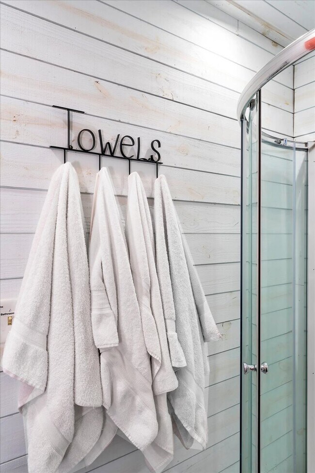 Building Photo - 2796 Camp Easter Rd