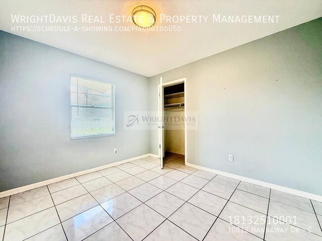 Building Photo - 10812 Hannaway Dr