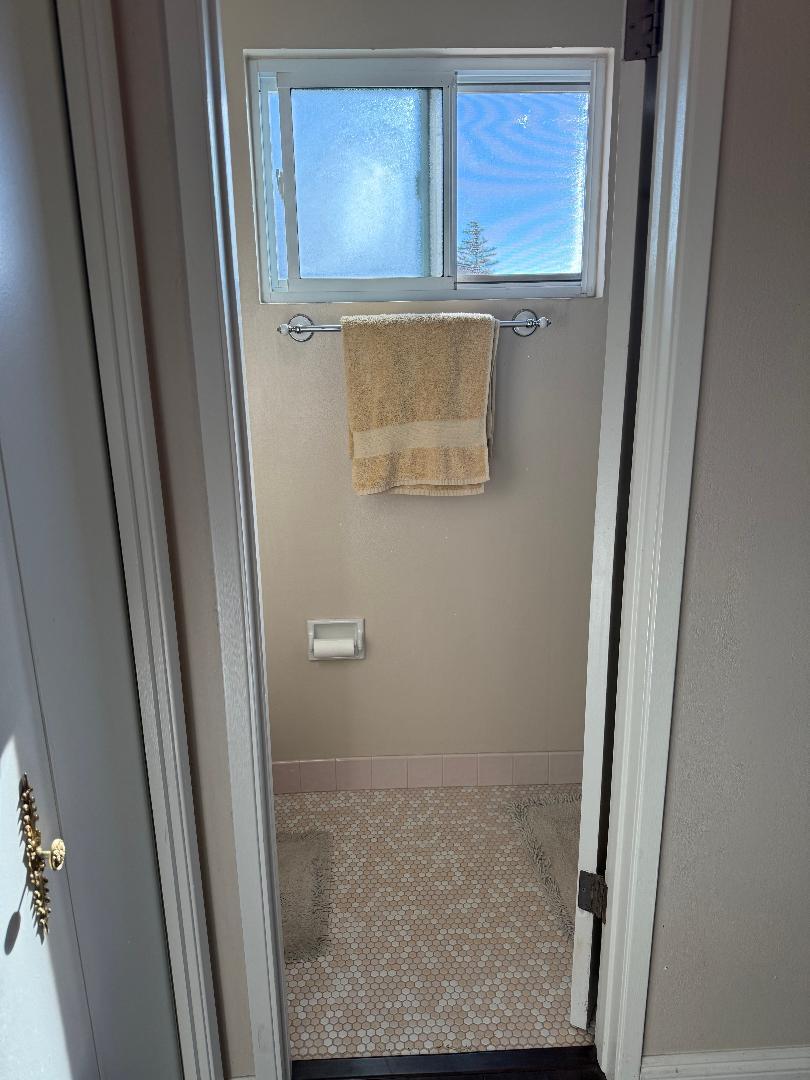 Master bedroom bathroom - 7010 Dennison St