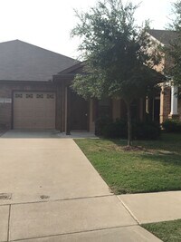 Building Photo - Gorgeous duplex for rent in Mansfield!