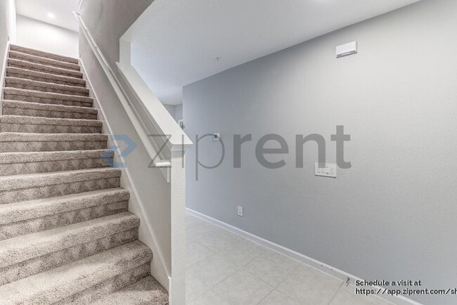 Building Photo - 432 Cape Honeysuckle Pl