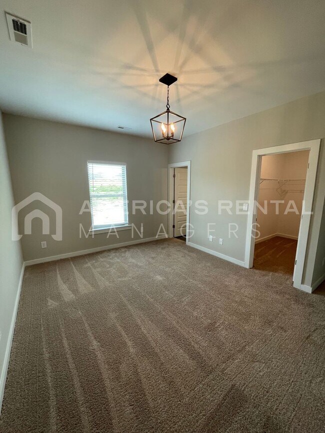 Building Photo - Home for Rent in Eva, AL!!! View with 48 Hours Notice! DEPOSIT PENDING!