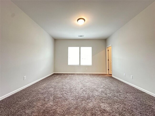 Building Photo - 2698 Whistler Wy NE