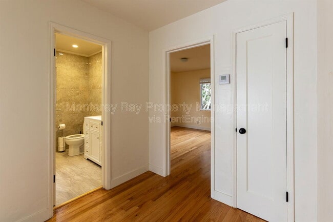 Building Photo - 581 Figueroa St