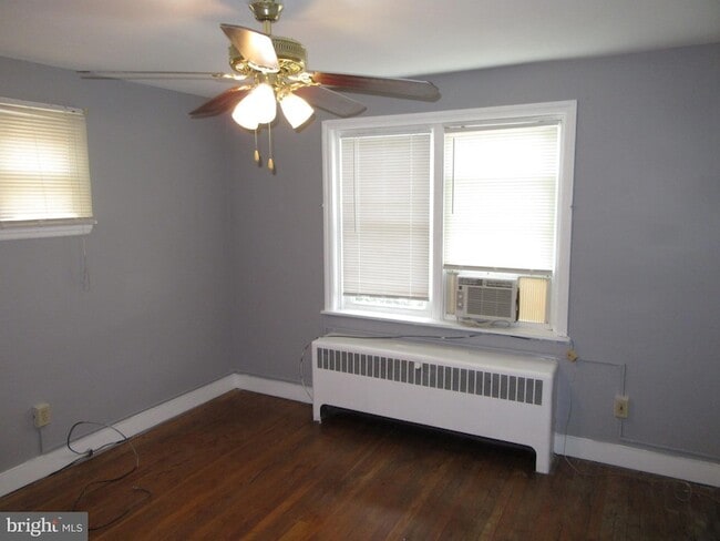 Building Photo - 110 W 34th St