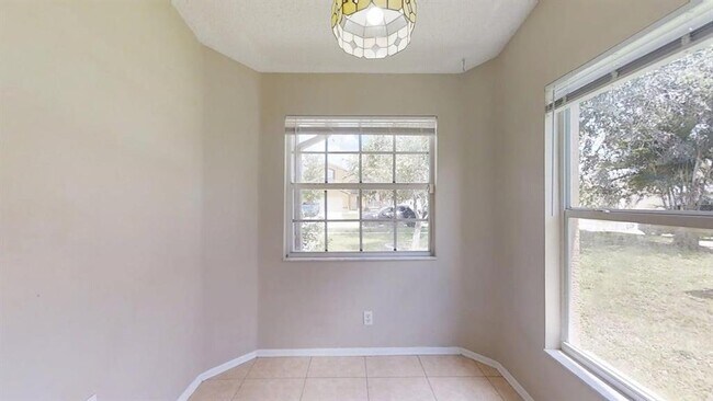 Building Photo - 1217 Cressford Pl