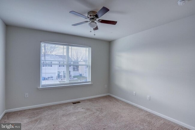 Building Photo - 67 Bostick Ln